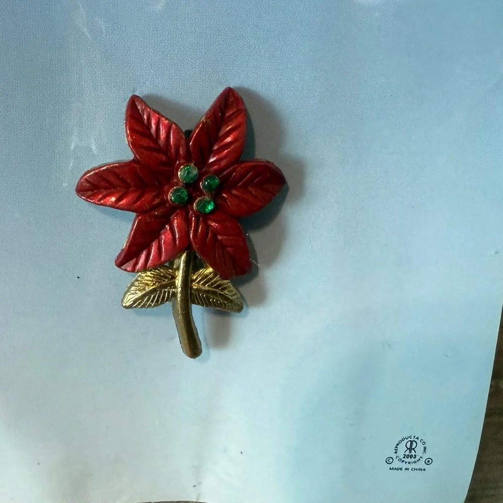 TH Poinsettia Brooch